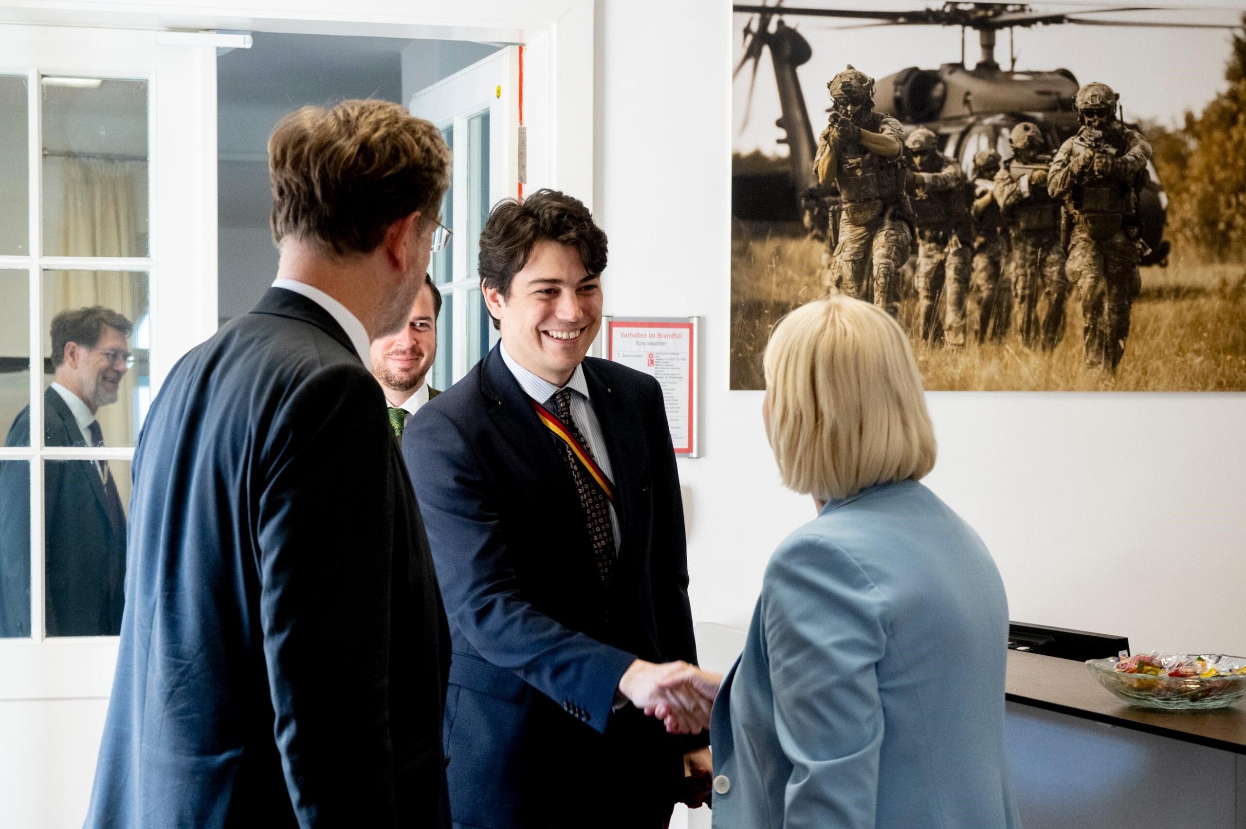 Besuch bei BM Klaudia Tanner